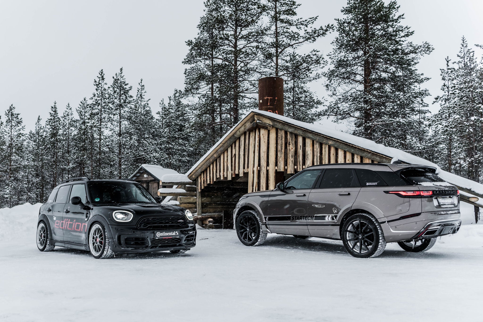 Face to face: the RW Mini Countryman JCW ALL4 and the Startech Range Rover Velar.